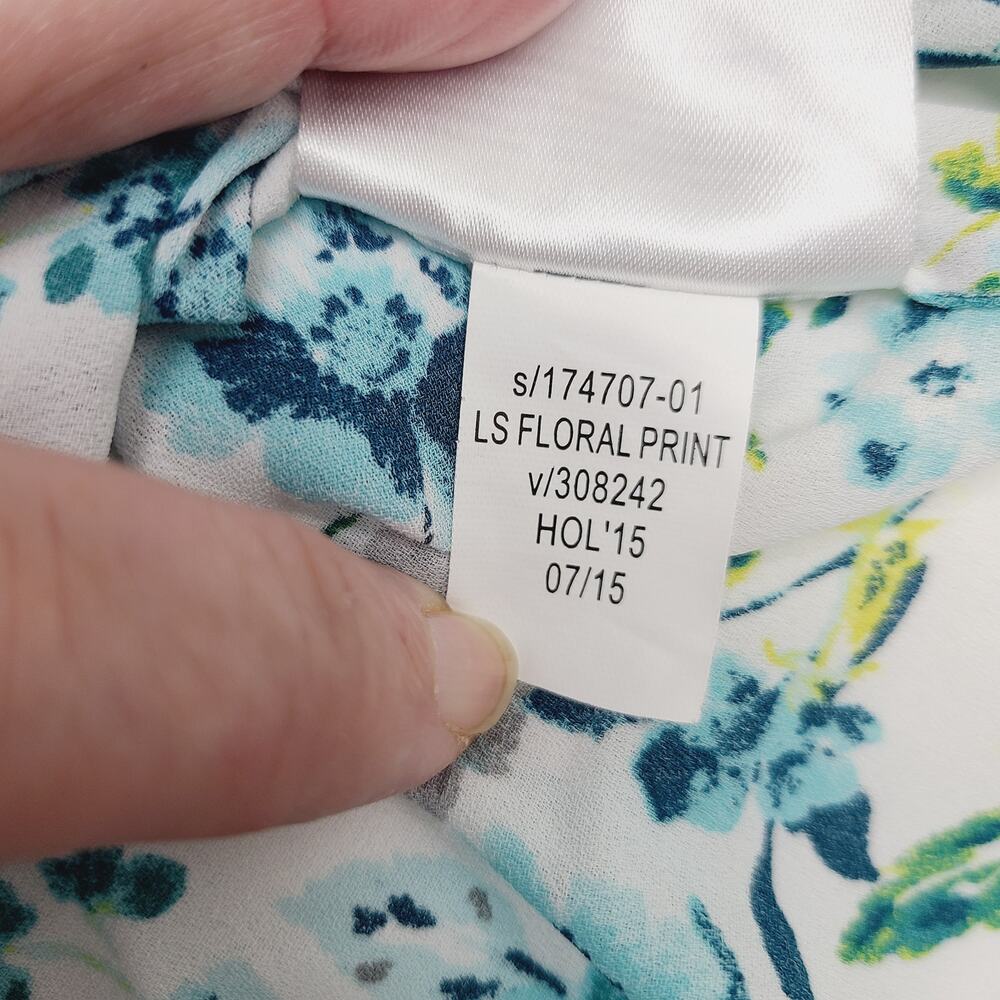 Banana Republic Floral Blouse Medium Blue Green Button Front Shirt Lightweight - Picture 9 of 11